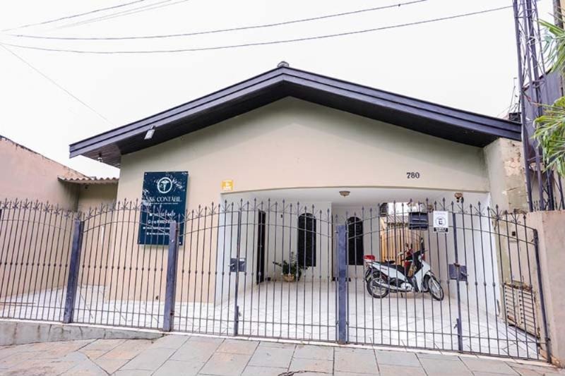 Fachada da N&L Contábil na Av. Saudade, 780, Vila Estádio, em Araçatuba